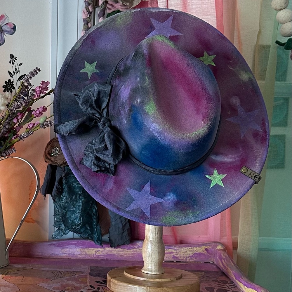 Colorful Starry Hat with Bow